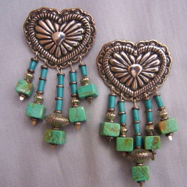 E153 "Bold sterling hearts with turquoise"