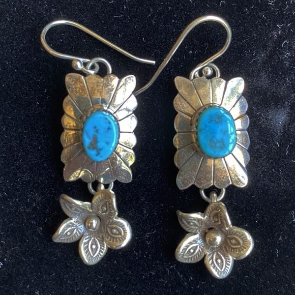 E317 Vintage Sterling with turquoise and flower